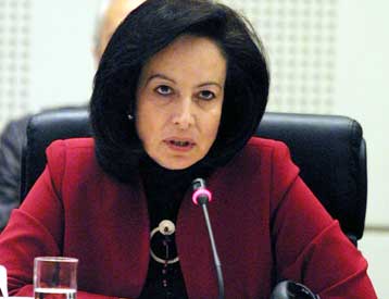 Δια της οδού της ακινησίας κυβερνά η ΝΔ, δηλώνει η Αννα Διαμαντοπούλου