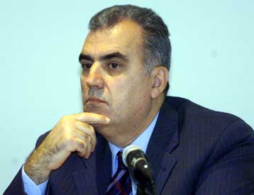 Το ΠΑΣΟΚ έχει ανάγκη από μια νέα αρχή, δηλώνει ο Δ.Ρέππας