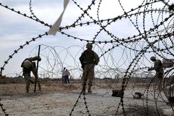 Νέα στοιχεία για τον βασανισμό Ιρακινών κρατουμένων δημοσιεύει αμερικανικό περιοδικό