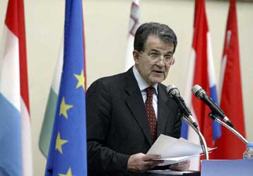 Συνέπειες για τη Βρετανία, αν απορρίψει το Σύνταγμα της ΕΕ, βλέπει και ο Ρ.Πρόντι