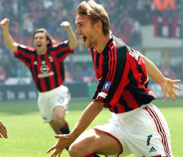 Ρωμαίοι αυτοκράτορες οι «ροσονέρι», η Μίλαν 1-0 τη Ρόμα και επισήμως πρωταθλήτρια