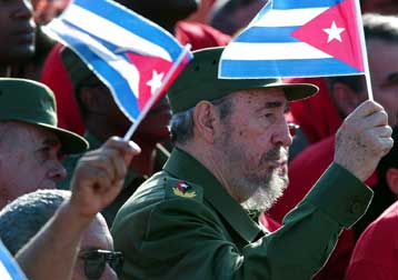 «Φωτιά» στις σχέσεις με Περού και Μεξικό άναψε ο πρωτομαγιάτικος λόγος του Φ.Κάστρο