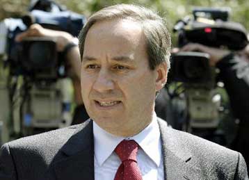 Στο 3,2% – 3,3% το δημοσιονομικό έλλειμμα του 2003, δηλώνει ο Γ.Αλογοσκούφης