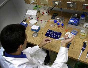 Οι ΗΠΑ χάνουν το προβάδισμά τους στις επιστήμες, εκτιμούν οι New York Times