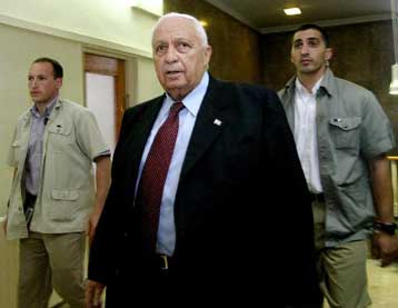 Νέο σχέδιο αποχώρησης από τη Γάζα προανήγγειλε ο Αριέλ Σαρόν