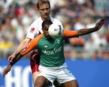 «Πόλεμος» άνοιξε μεταξύ Μπάγερν και Αμβούργου για την «εξάρα» από την Βέρντερ