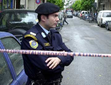 Μεμονωμένο γεγονός οι επιθέσεις στην Καλλιθέα, εκτιμά η κυβέρνηση