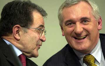 Περιοδεία Αχερν με επιδίωξη συμφωνία επί του Συντάγματος στη Σύνοδο του Ιουνίου