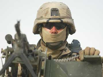 Αιματηρών συμπλοκών συνέχεια μεταξύ αμερικανικών δυνάμεων και οπαδών του Αλ Σαντρ