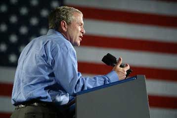 Επιπλέον χρηματοδότηση για Ιράκ και Αφγανιστάν ζητά ο Μπους από το Κογκρέσο