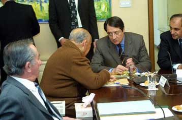 Αντιπαράθεση κυβέρνησης – ΔΗΣΥ κατά τη συνεδρίαση του Εθνικού Συμβουλίου της Κύπρου