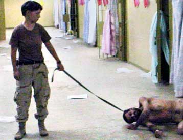 Νέες φωτογραφίες από βασανισμούς κρατουμένων στο Ιράκ δημοσιεύει η Washington Post