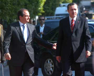 Επιβεβαίωση του καλού κλίματος μεταξύ Ελλάδας και Τουρκίας από Καραμανλή και Ερντογάν