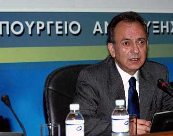 Μέτρα για την πάταξη της αισχροκέρδειας στην αγορά καυσίμων από το ΥΠΑΝ