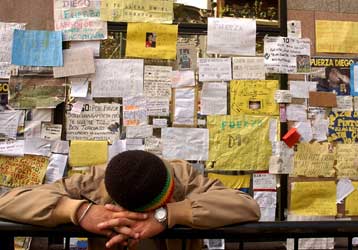 Από τη μία κλινική στην άλλη ο Μαραντόνα-Συνεχίζει την απεξάρτηση από τα ναρκωτικά