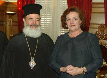 Συναινετική προσέγγιση Αρχιεπισκόπου στην κρίση με το Φανάρι διαπιστώνει η Μ.Γιαννάκου