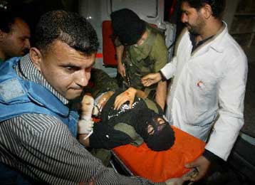 Τρεις Παλαιστίνιοι και έξι Ισραηλινοί στρατιώτες νεκροί σε εισβολή στη Γάζα