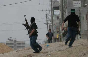 Φόβοι σκληρών αντιποίνων για τη δολοφονία έξι Ισραηλινών στρατιωτών στη Γάζα