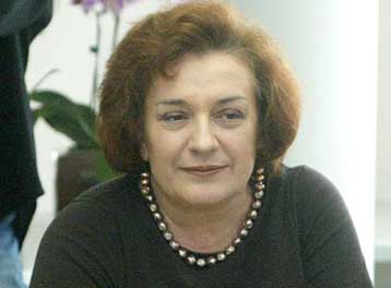 «Όχι» σε αυτόματη αναγνώριση πτυχίων από τις νέες χώρες της ΕΕ, λέει η Μ.Γιαννάκου