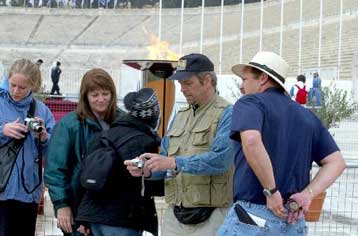 Συγκρατημένες προβλέψεις του ΙΤΕΠ για τις τουριστικές αφίξεις του 2004