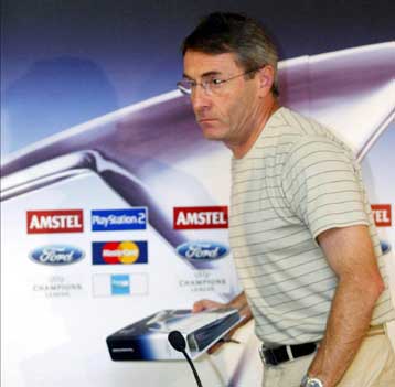 Πολλές… εγκαταλείψεις στην προπόνηση του Ολυμπιακού-Ντενουί ante portas;