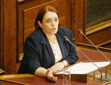 Δικαιολογία για νέα σκληρά μέτρα τα στοιχεία της Eurostat, εκτιμά η Αλέκα Παπαρήγα