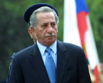 Ευδιάθετος εξήλθε του νοσοκομείου Λευκωσίας ο Τάσσος Παπαδόπουλος