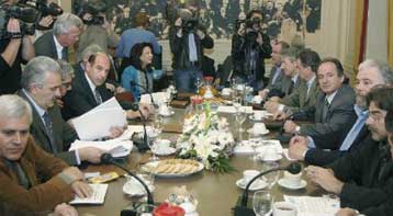 Αυξήσεις 5%+6% προτείνουν οι εργοδότες στη ΓΣΕΕ