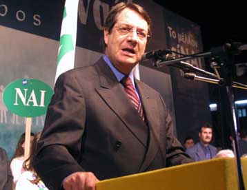 Σε θετικό δρόμο οι έρευνες για την έκρηξη έξω από την κατοικία του Νίκου Αναστασιάδη