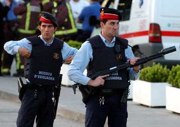 Πέντε μέλη τρομοκρατικού πυρήνα στήριξης της Αλ Κάιντα συνελήφθησαν στην Ισπανία