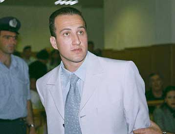 Δύο συλλήψεις για την περσινή έκρηξη σε μπαρ της Ελευσίνας