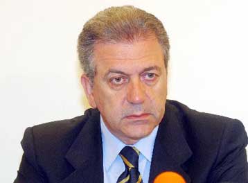 Σταθερές θα παραμείνουν οι τιμές στον τουρισμό, δηλώνει ο Δημήτρης Αβραμόπουλος