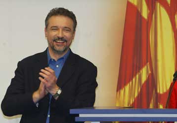 Εντολή σχηματισμού κυβέρνησης της ΠΓΔΜ έλαβε στενός συνεργάτης του Τσερβένκοφσκι