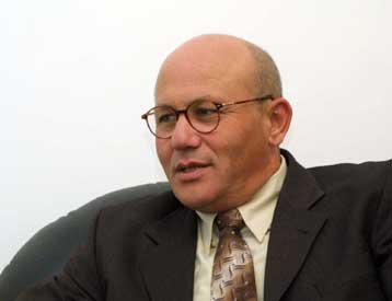 Τροποποιήσεις μόνο υπέρ των Τουρκοκυπρίων θα δεχόταν στο σχέδιο Ανάν ο Ταλάτ