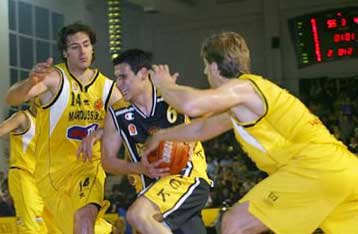 Το Μαρούσι την πρώτη νίκη, 78-67 την ΑΕΚ-Την Κυριακή κοντράρονται ΠΑΟ-Ηρακλής