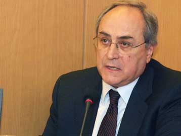 Θέμα ηγεσίας «εκ των πραγμάτων» στο συνέδριο του ΣΥΝ, λέει ο Νίκος Κωνσταντόπουλος