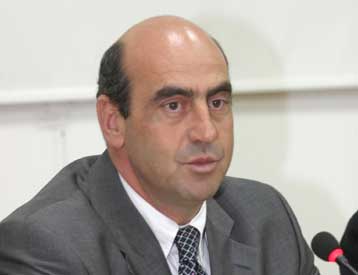 Δυσαρέσκεια Βουλγαράκη από τις εισβολές δημοσιογράφων σε Ολυμπιακές εγκαταστάσεις