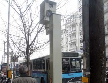 Αντιδράσεις για τις κάμερες της Τροχαίας σε λεωφορειοδρόμους της Θεσσαλονίκης