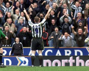 Χωρίς Σίρερ η εθνική Αγγλίας στην Πορτογαλία παρά τη… φωνή λαού