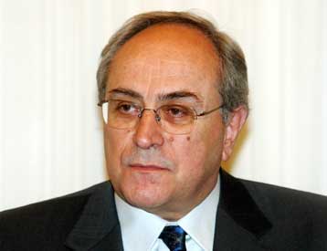 Η Πολιτική Γραμματεία του ΣΥΝ σφράγισε το «διαζύγιο» με τους εταίρους στον ΣΥΡΙΖΑ