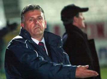 Παρελθόν Μπουμπένκο, Τζιωρτζιόπουλος από τον Πανιώνιο