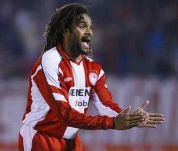 Επιπόλαιος ο τραυματισμός του Γεωργάτου-Περιμένοντας τον Ντενουί