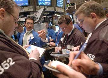 Μεγάλες απώλειες σε Γουόλ Στριτ και ευρωπαϊκά χρηματιστήρια τη Δευτέρα