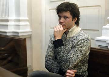 Μείωση της ποινής του ζητά ο Γάλλος τραγουδιστής Μπερτάν Καντά