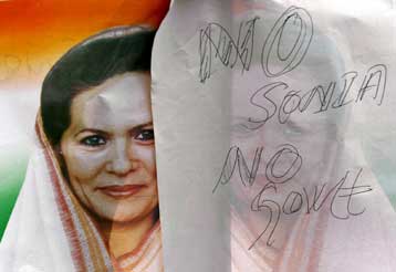 Δεν αποδέχεται το αξίωμα του πρωθυπουργού η Σόνια Γκάντι