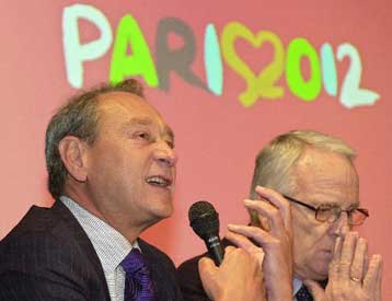To Παρίσι η επικρατέστερη από τις πέντε υποψηφιότητες για τους Ολυμπιακούς του 2012