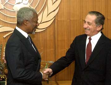 Ανοιχτό το ενδεχόμενο για συνάντηση με τον Κόφι Ανάν αφήνει ο Τάσσος Παπαδόπουλος