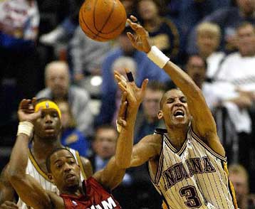 Στον τελικό της Ανατολικής Περιφέρειας οι Πέισερς