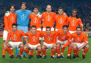 Ο Αντβοκαατ ανακοίνωσε τους 23 της Ολλανδίας-Σε αναμονή άλλοι τέσσερις