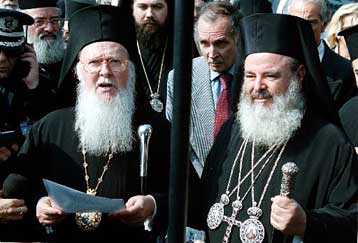 Γεφυρώνεται το χάσμα μεταξύ Ελλαδικής Εκκλησίας και Φαναρίου